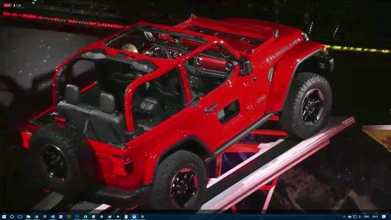 Ford Bronco 2021 BRONCO 4-DOOR and 2-DOOR FIRST UNCOVERED LEAKED PHOTOS! 1583525471727