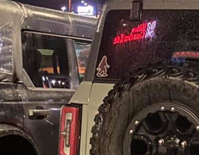 Ford Bronco Badlands Sasquatch (Cactus Gray) spotted in Pennsylvania 1598443935722