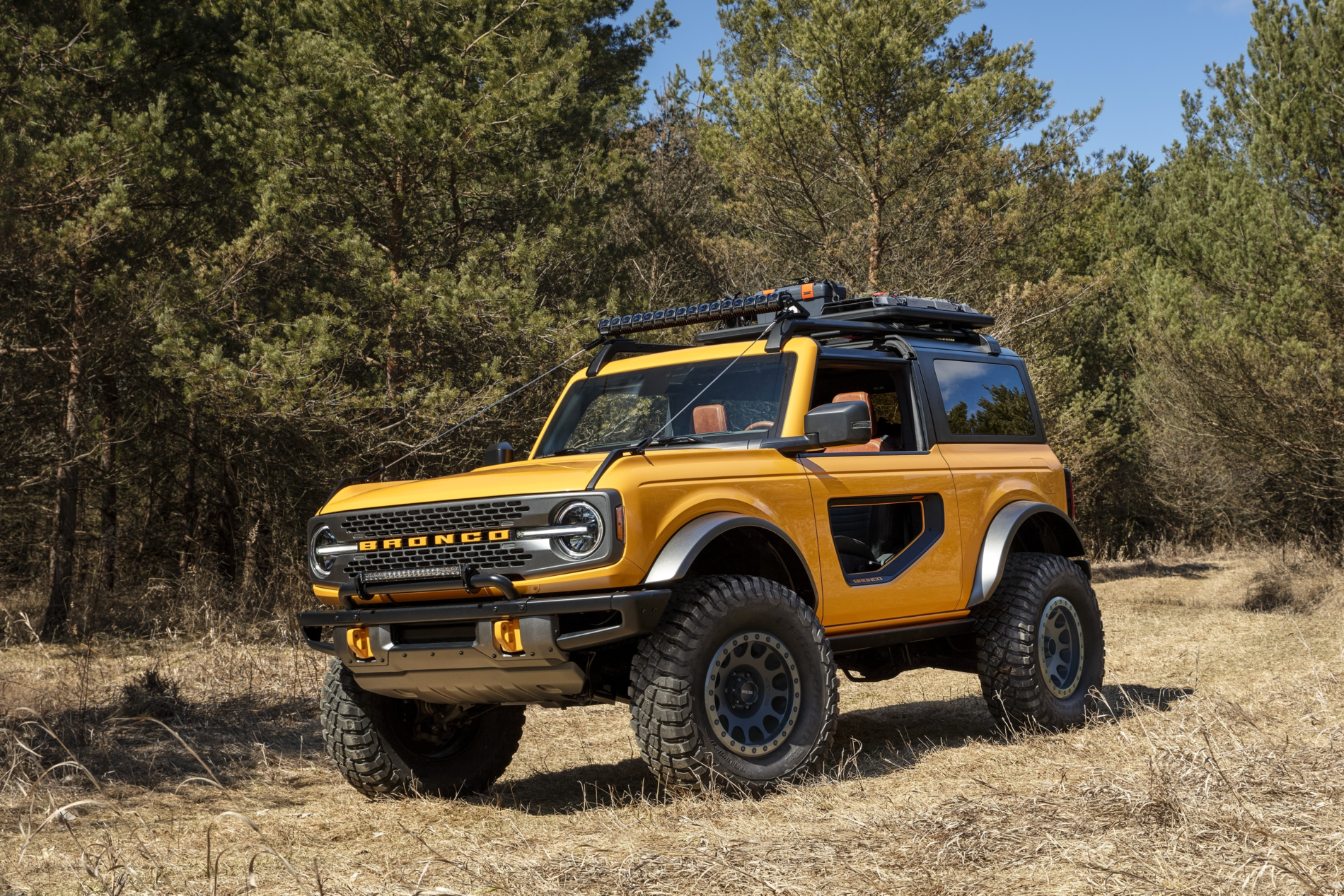 Ford Bronco 2021 Jeep Wrangler Safari Concepts 1616417252221