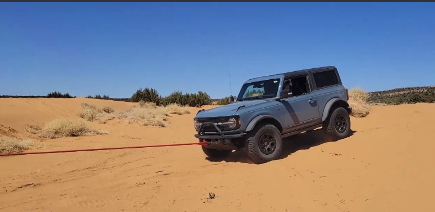 Ford Bronco Video: 64 MPH on the highway, and a Bronco helps stuck Bronco @ Moab 1617628766061