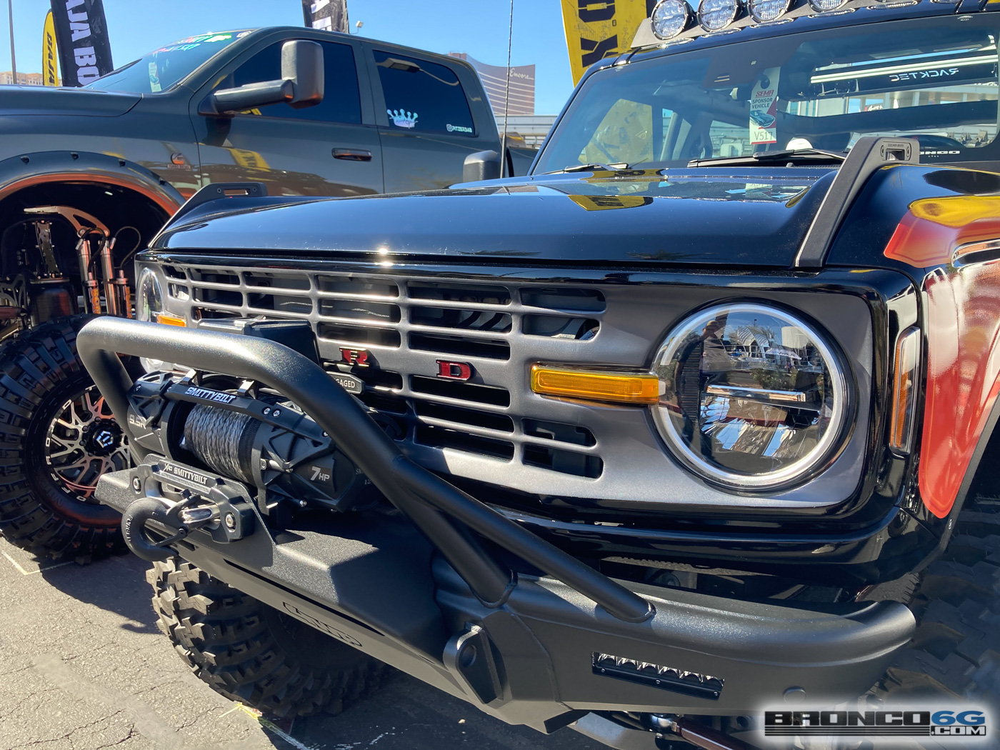 Ford Bronco Aftermarket grill? Base is terrible. 1636633825242