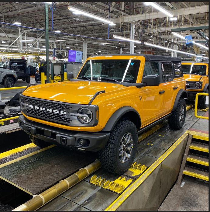Ford Bronco 02/07/2022 Build Week Group 1646256114016