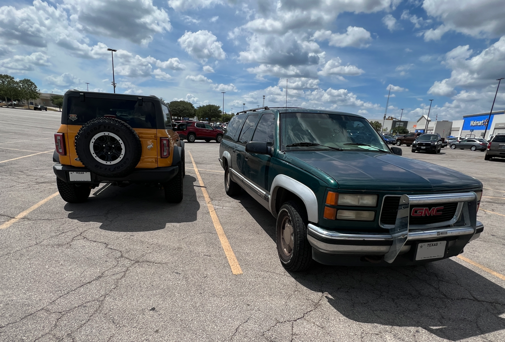 Ford Bronco 🧲 Really?!?  Bronco is a effin magnet. 1656893109024