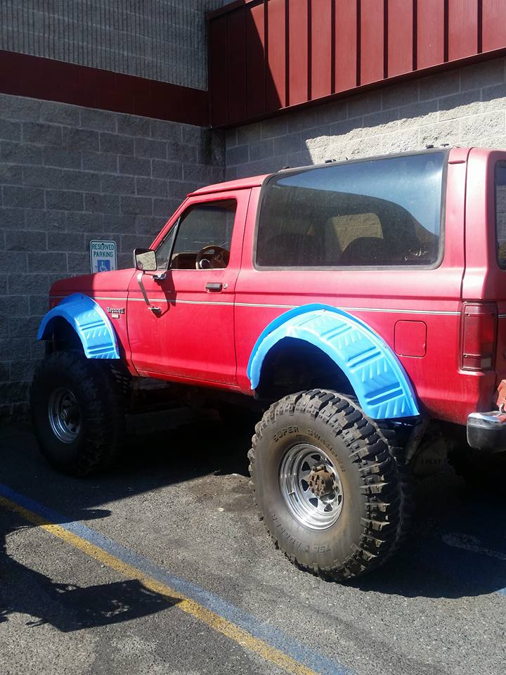 Ford Bronco Fender Flare Extenders -- can someone design and make these for the aftermarket? 1662953154973