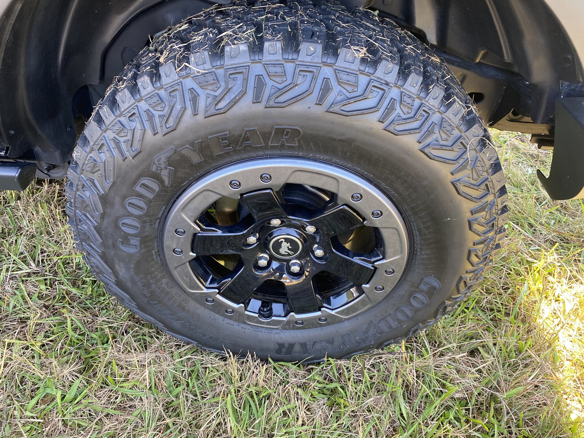 Ford Bronco WTB Optional Badlands Wheels/tires/tpms. 1667756191200