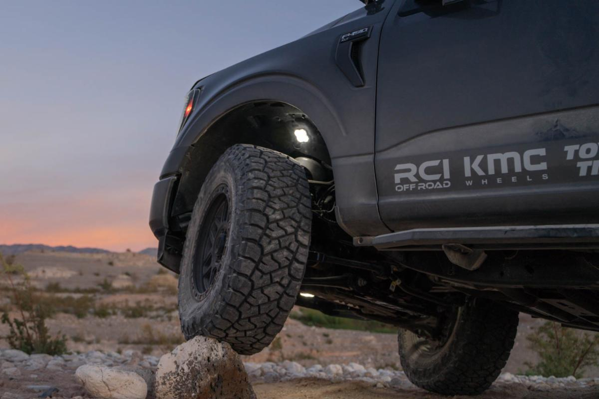 Ford Bronco NEW PRODUCT | Diode Dynamics Rock Lights! 1668716436343