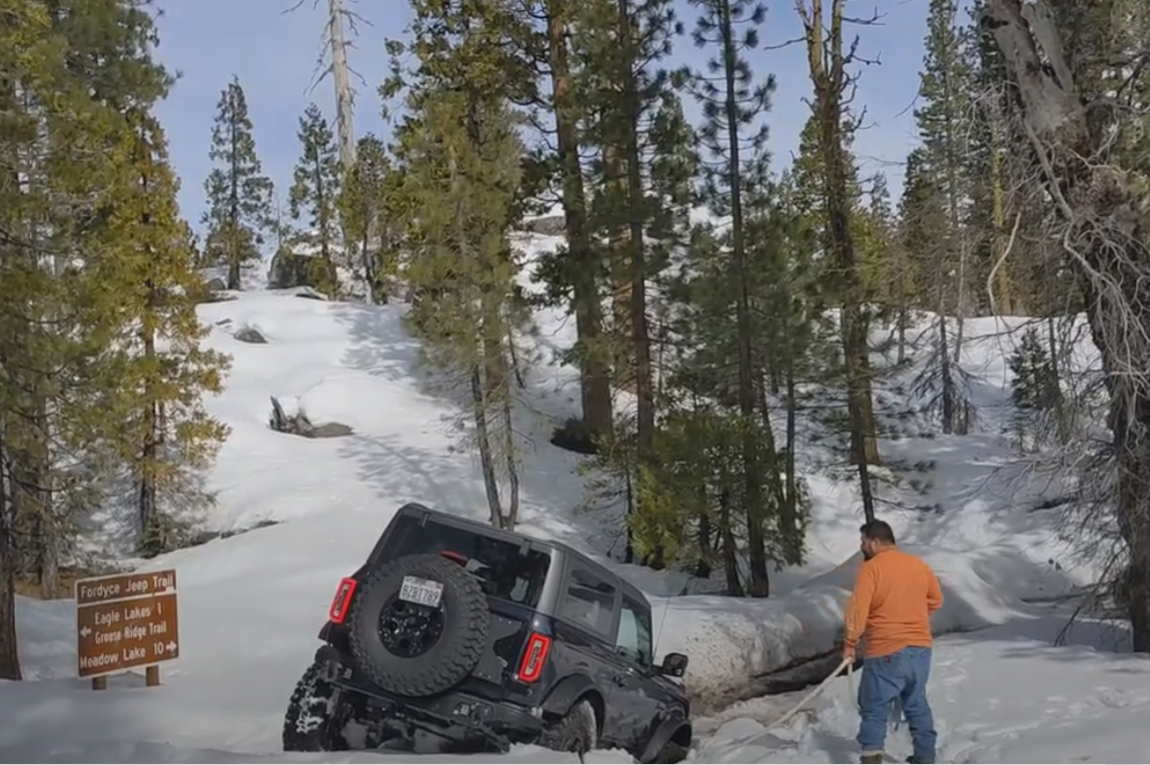Ford Bronco Bronco Snow Day @ Eagle Lake, Fordyce Trails Sierra Nevada Mountains 1676929929921