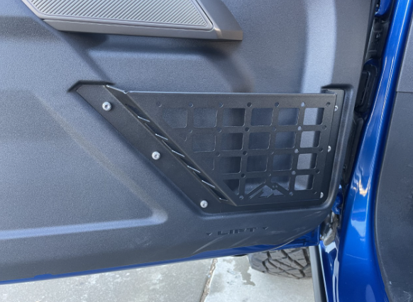 Ford Bronco Adding Door Pocket Storage over Net vs. Door Storage Bag Fit 1677687374680