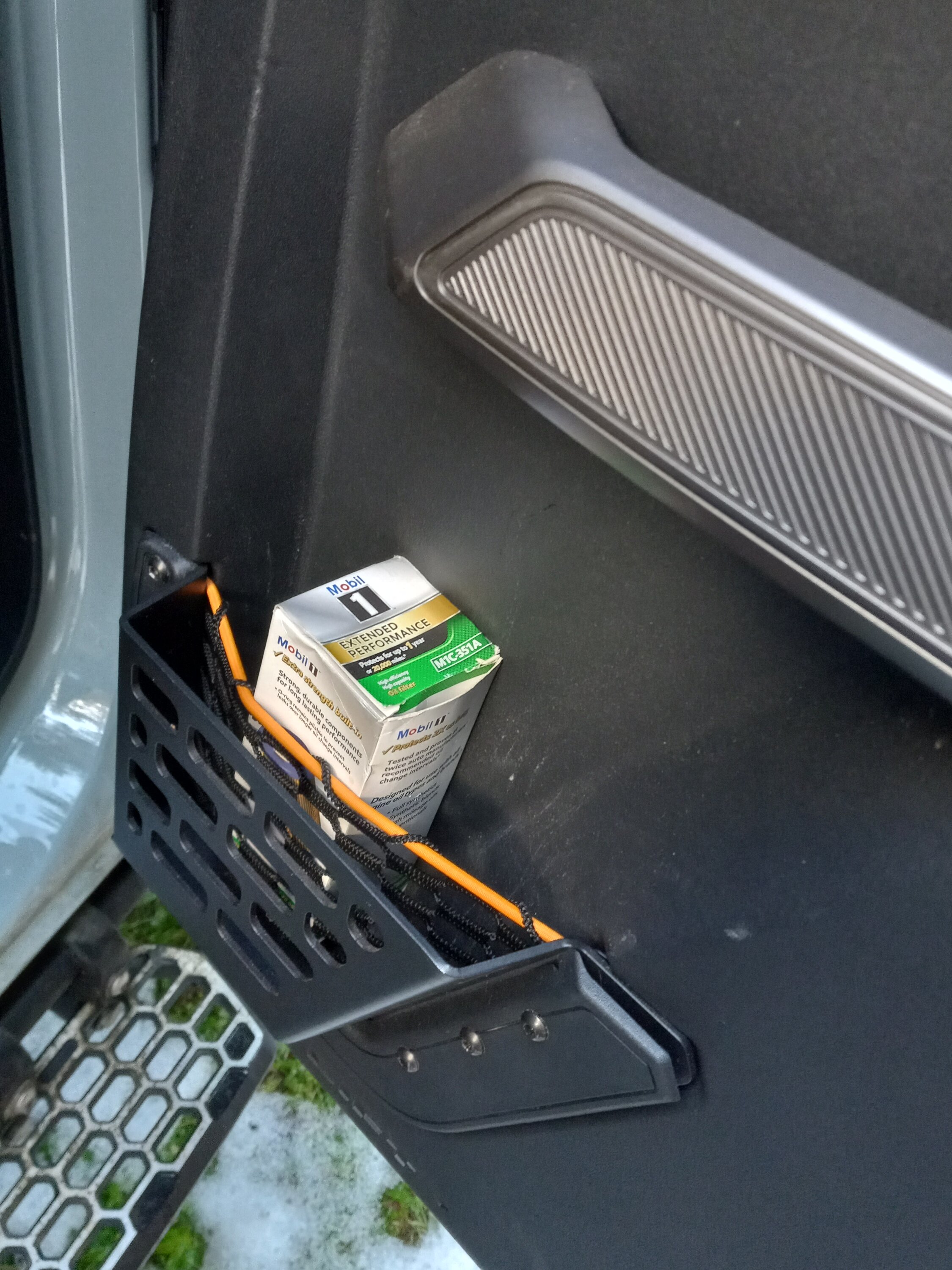 Ford Bronco Adding Door Pocket Storage over Net vs. Door Storage Bag Fit 1677811629670