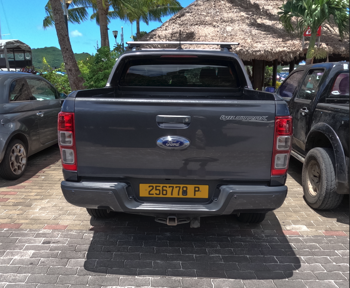 Ford Bronco Bronco Wildtrak Truck spotted in Bora Bora! 1678139844289