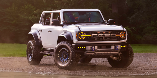 Ford Bronco Bronco Raptor in Oxford White - Professional photo shoot.  Credits:  the Very talented Cody Lind https://codylindphotography.com/ 1691589091281