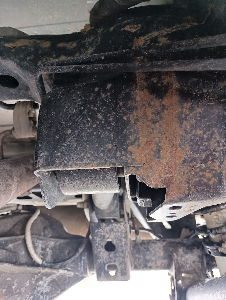 Ford Bronco Check this NOW if you have a 2021 Bronco -- cracks on rear control arm upper brackets 1705695187720