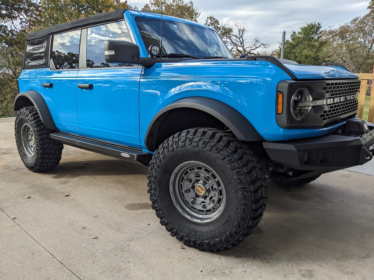 Ford Bronco Who is running 37" tires with a 2.3L and Manual Transmission? 1707240273123