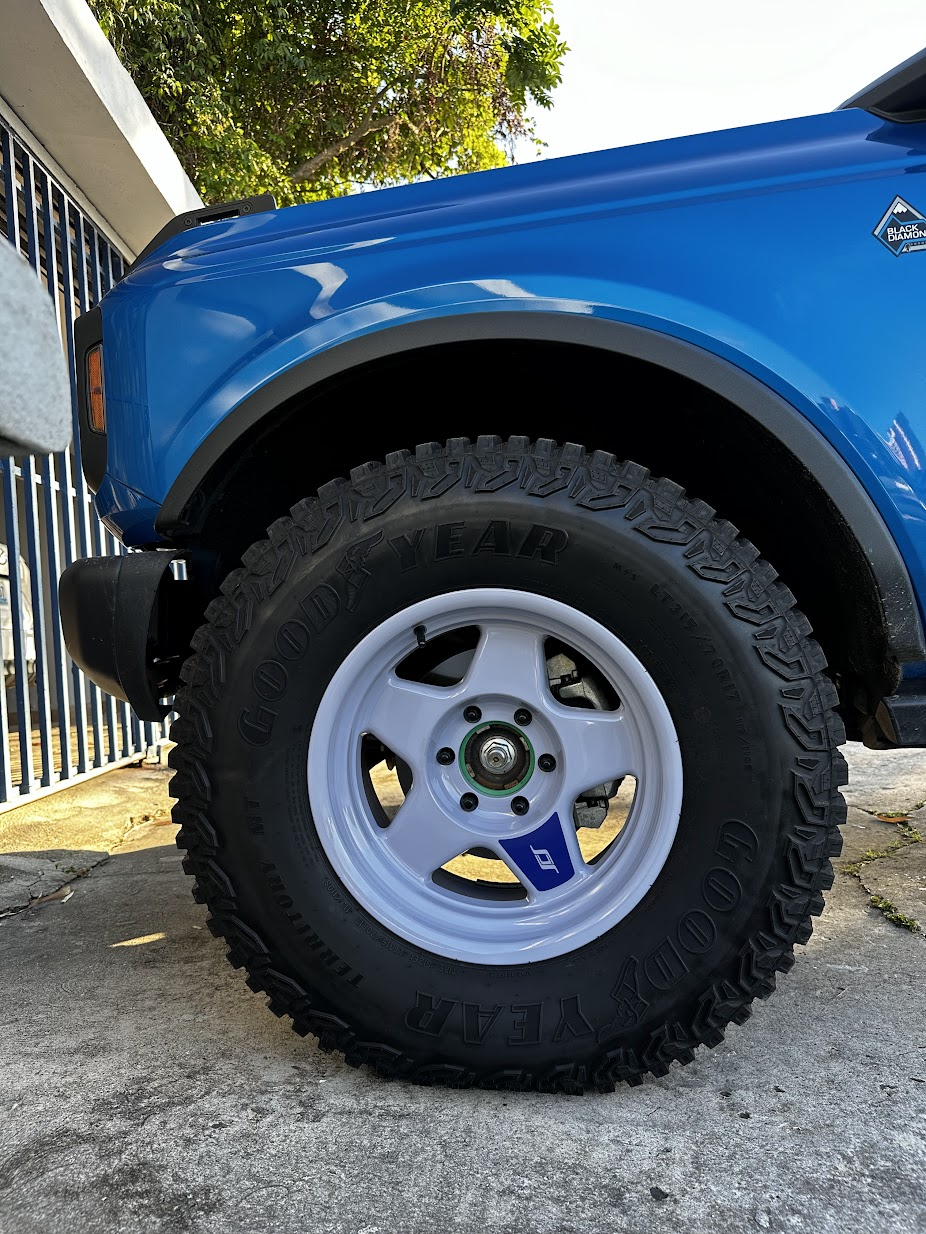Ford Bronco Show me your Gray Wheels 1708813094914
