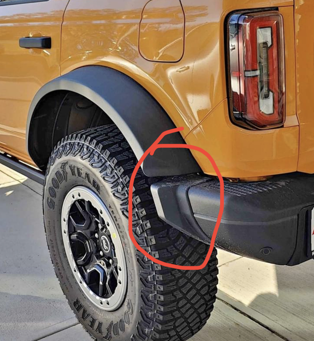 Ford Bronco Do all Sasquatch packages come with the wide flares? 1711028584456-zy
