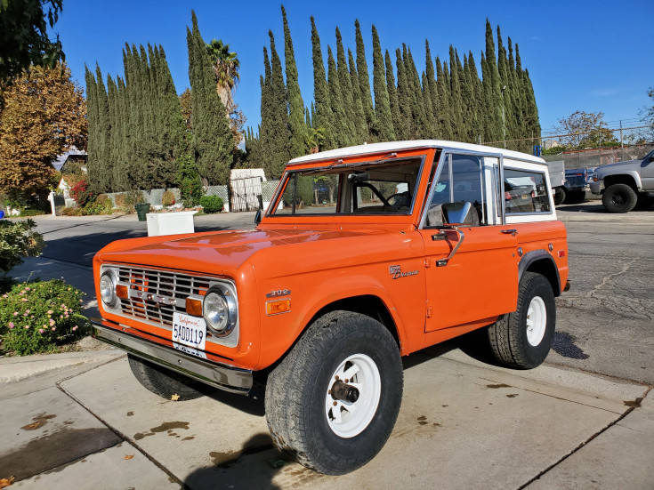 1970-Ford-Bronco-classic-trucks--Car-101240216-9c253570f156525c6106a3200ec26484.jpg
