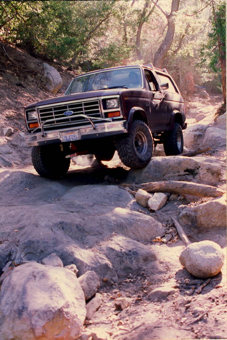 Ford Bronco Post your BEFORE & AFTER! 1984ronco 