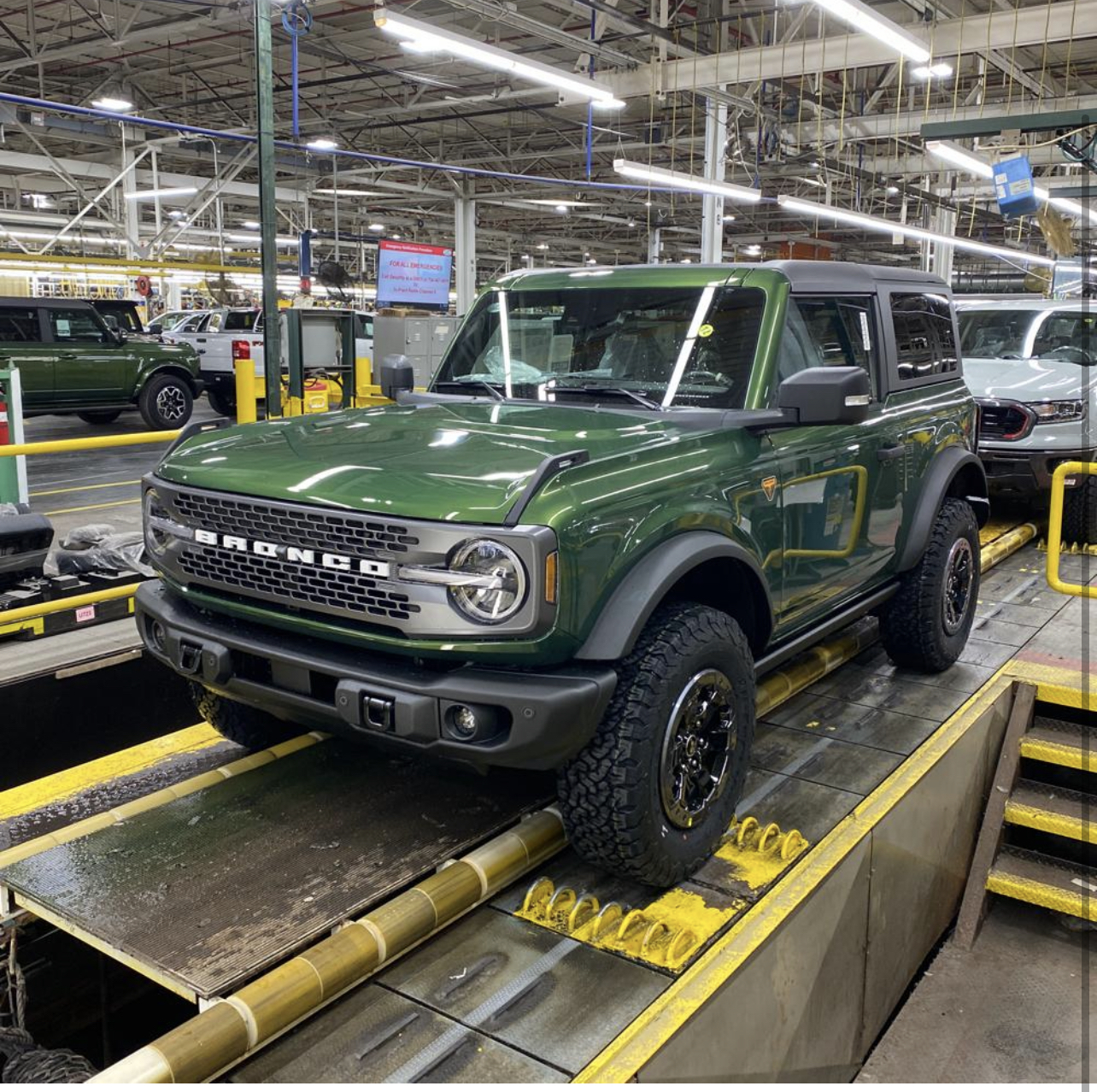 Ford Bronco 🛠 1/3/22 Build Week Group 1F36002C-6656-47F6-8336-4C6F6CF11A95