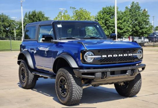 Ford Bronco Opinions Needed <> Wait to see if Ford fulfils my '23 WildTrak order, or buy a used First Edition? 1st ed blue.JPG