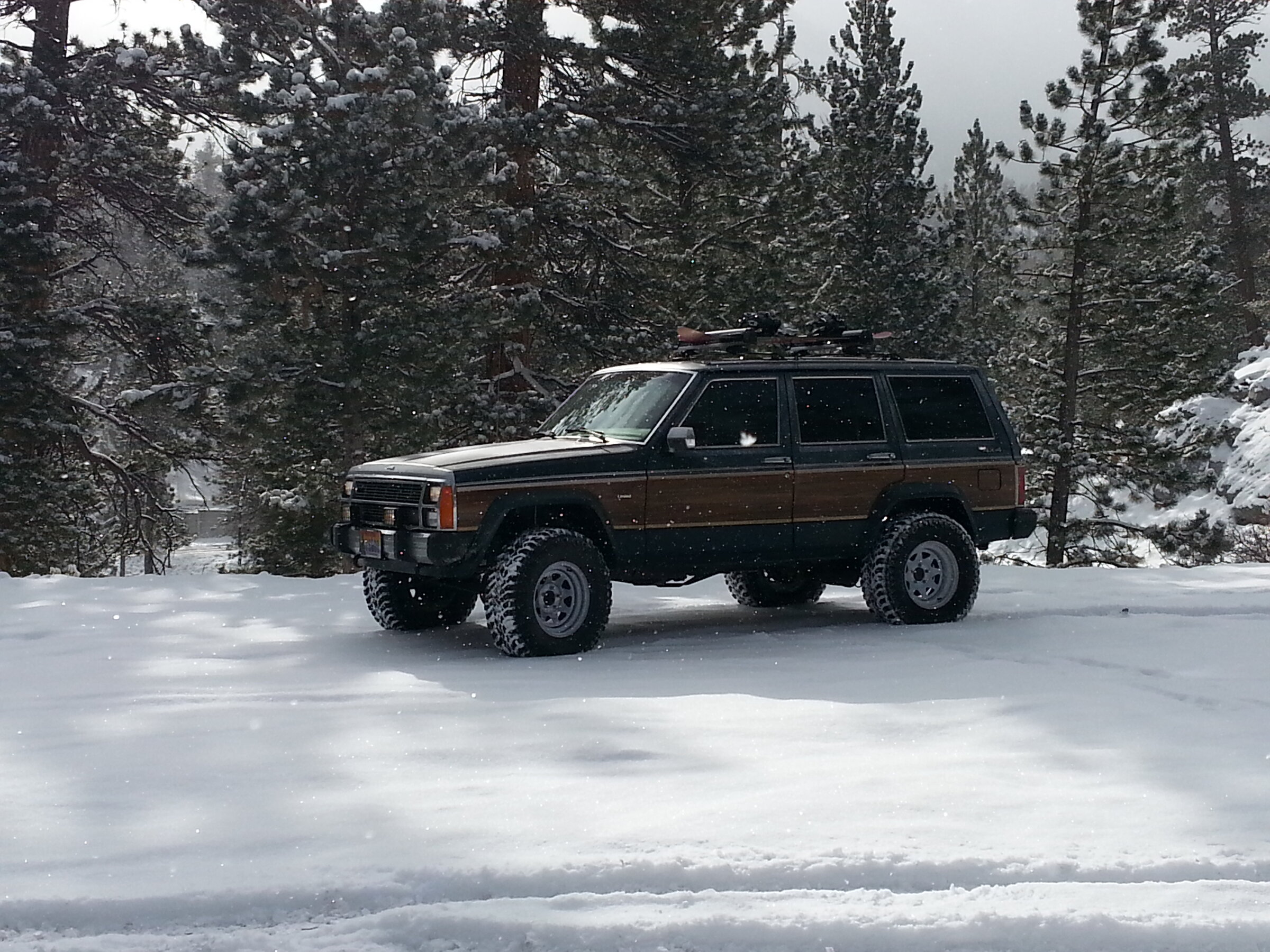 Ford Bronco Snow Pictures Please 20141231_110641