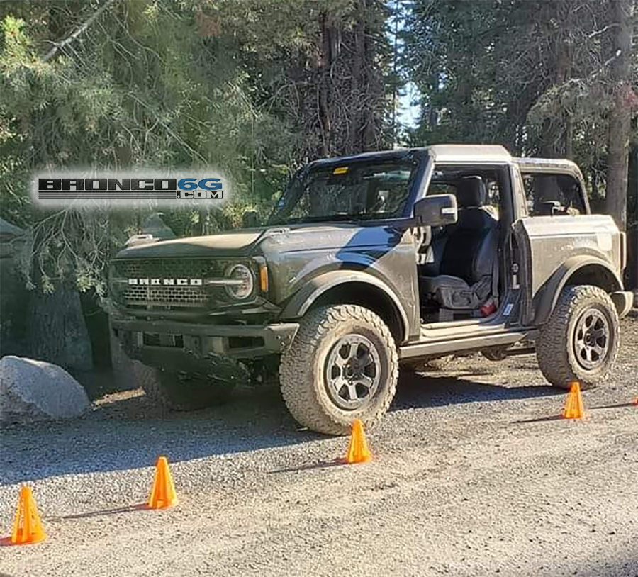2021-bronco-rubicon-trail-11-png-png.png