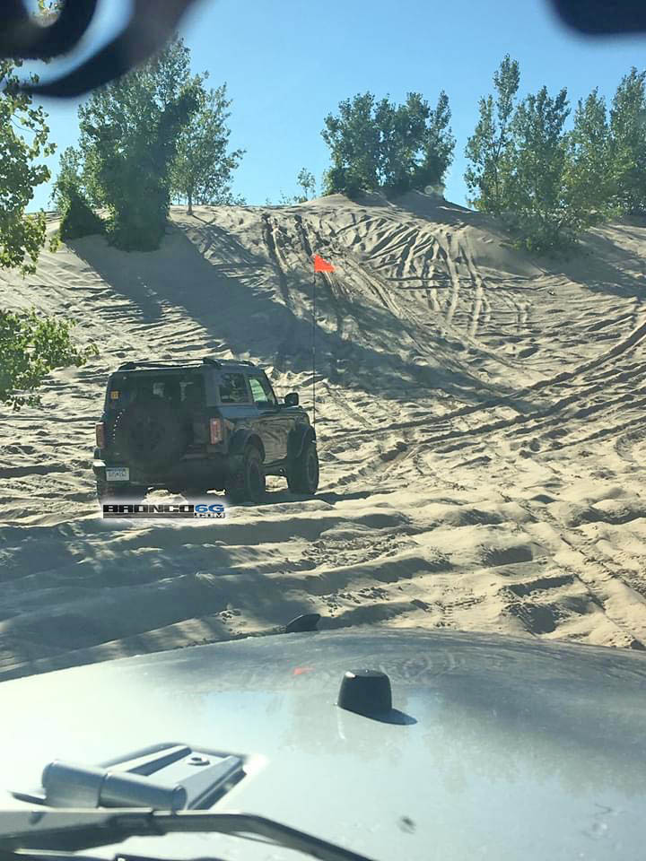 Ford Bronco More Broncos testing at Silver Lake Sand Dunes 2021 Bronco sasquatch dunes 13
