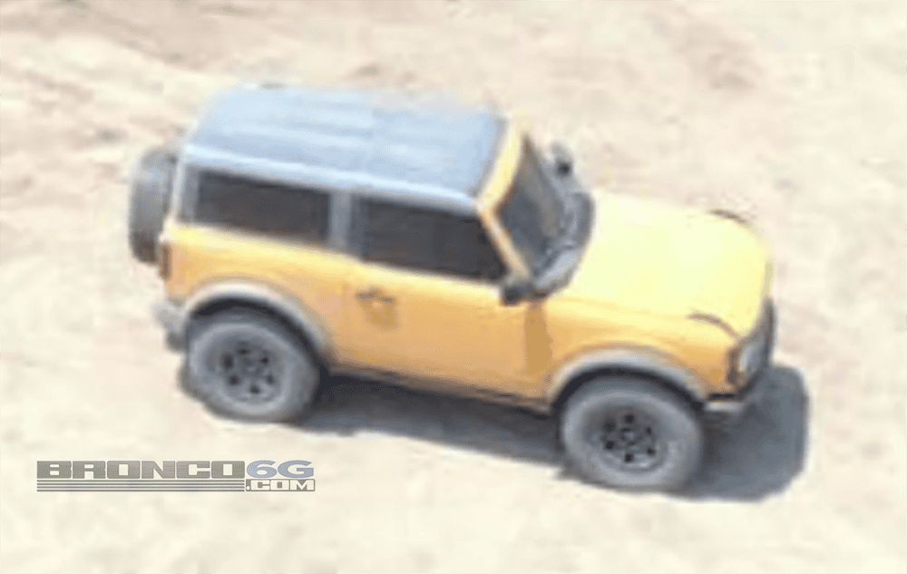 Ford Bronco Spied: Uncovered 2-door Bronco and Bronco Sport in the wild from overhead 7DFC3088-53E5-43AC-8E21-378C74C6AB23