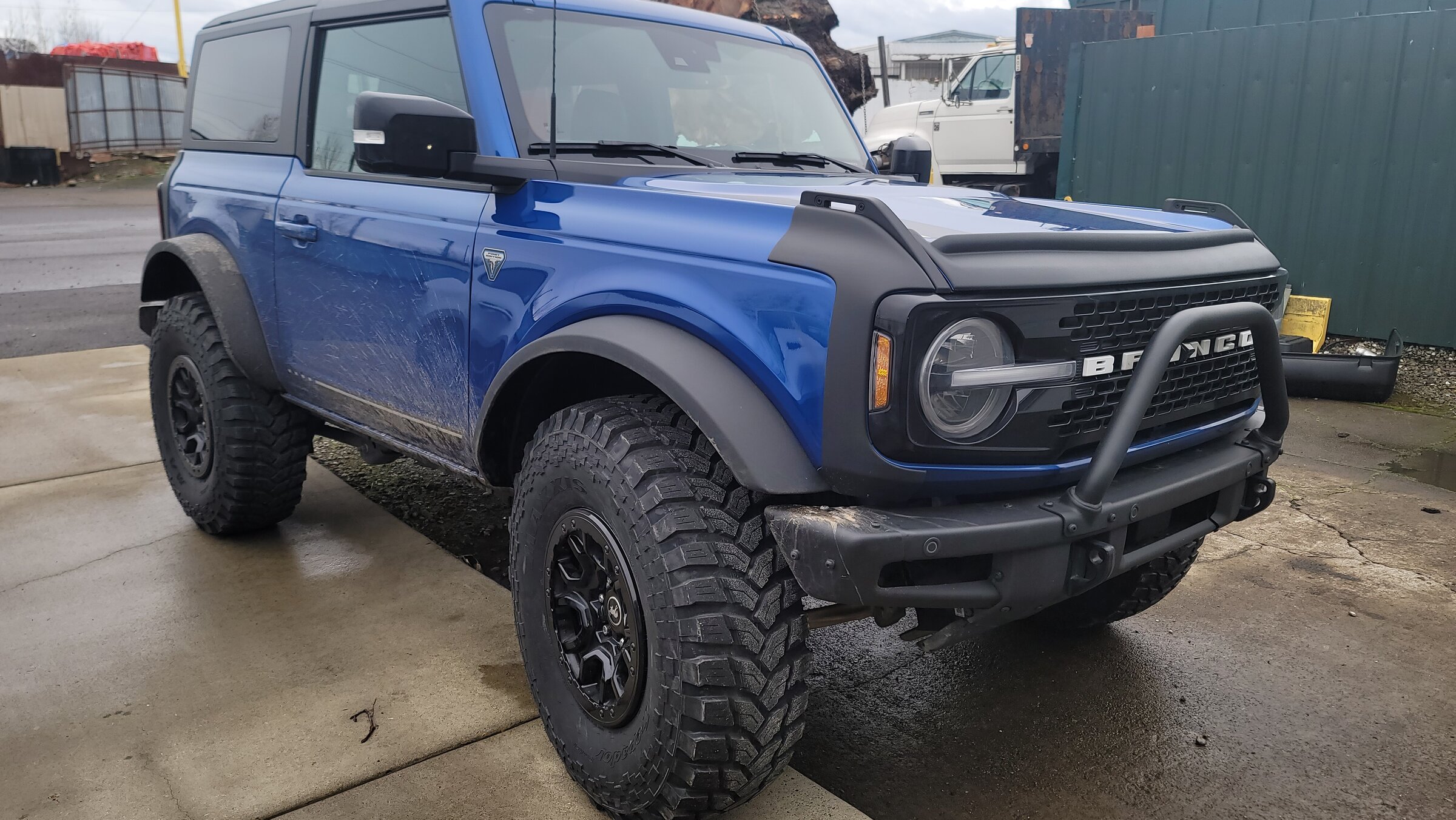 Ford Bronco LIGHTNING BLUE Bronco Club 20211222_113314