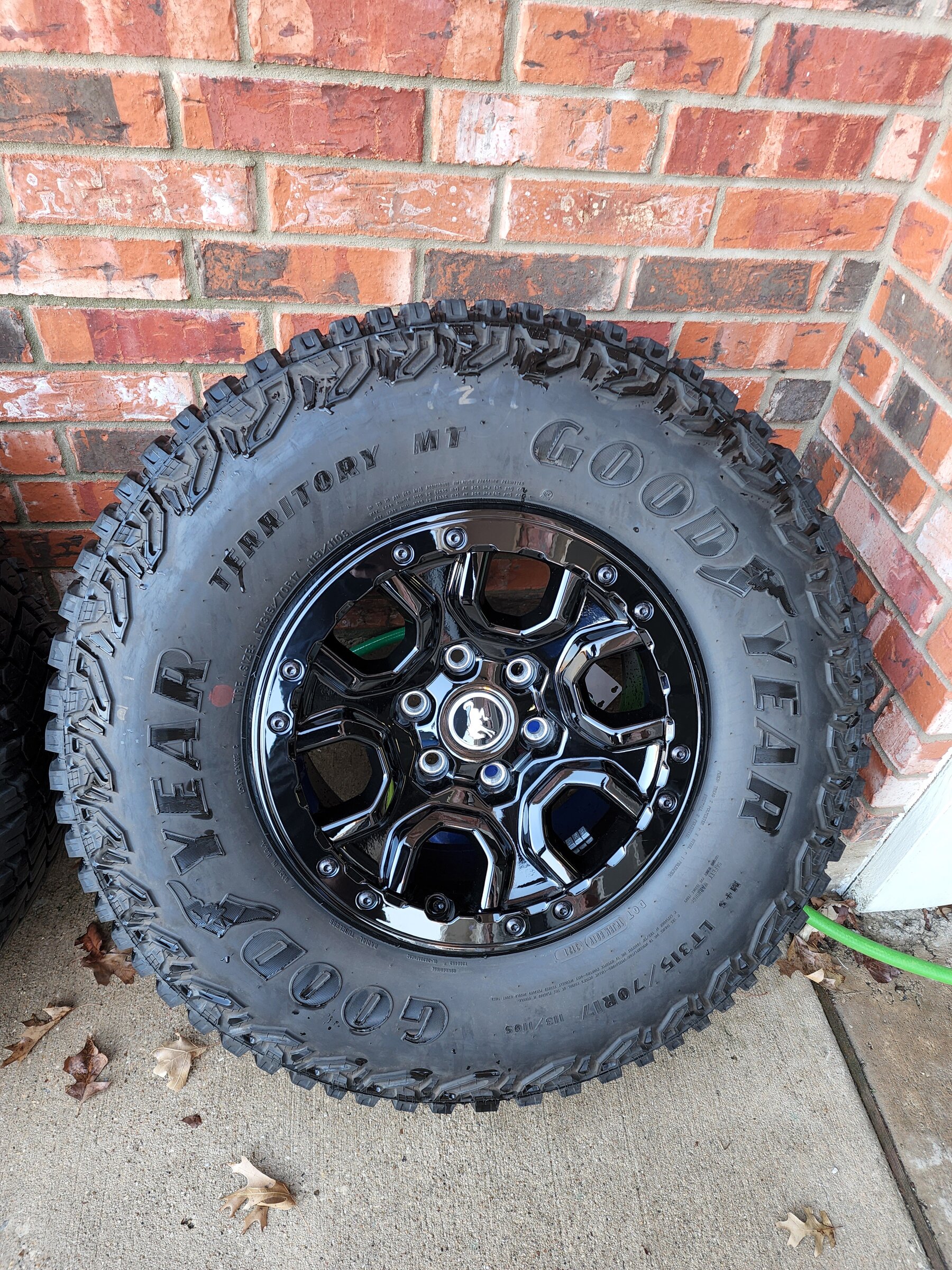 Ford Bronco 5 Black Beadlock Capable Wheels with GoodYear Territory M/T's $old- Dallas 20220305_172233