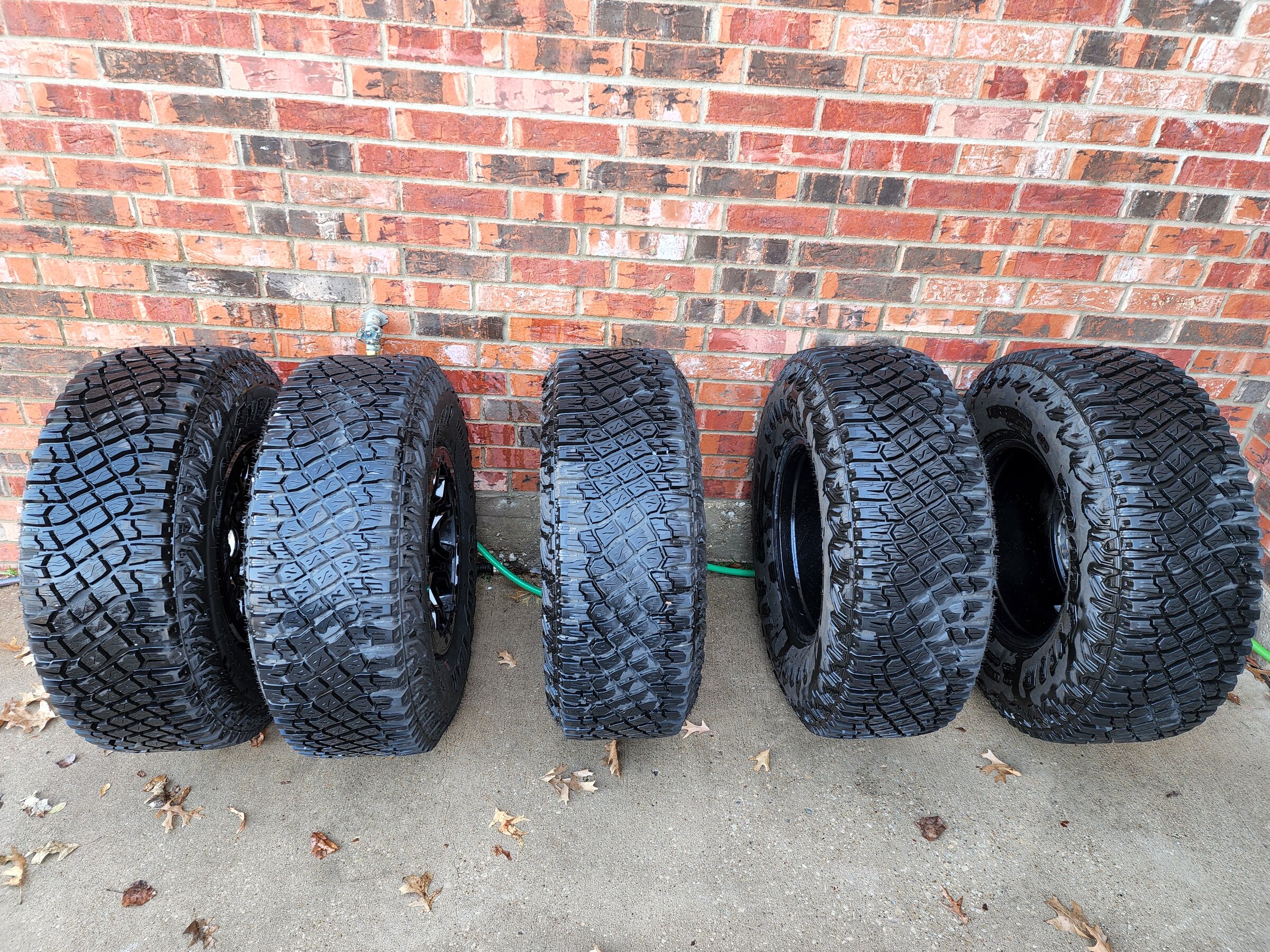 Ford Bronco 5 Black Beadlock Capable Wheels with GoodYear Territory M/T's $old- Dallas 20220305_172349