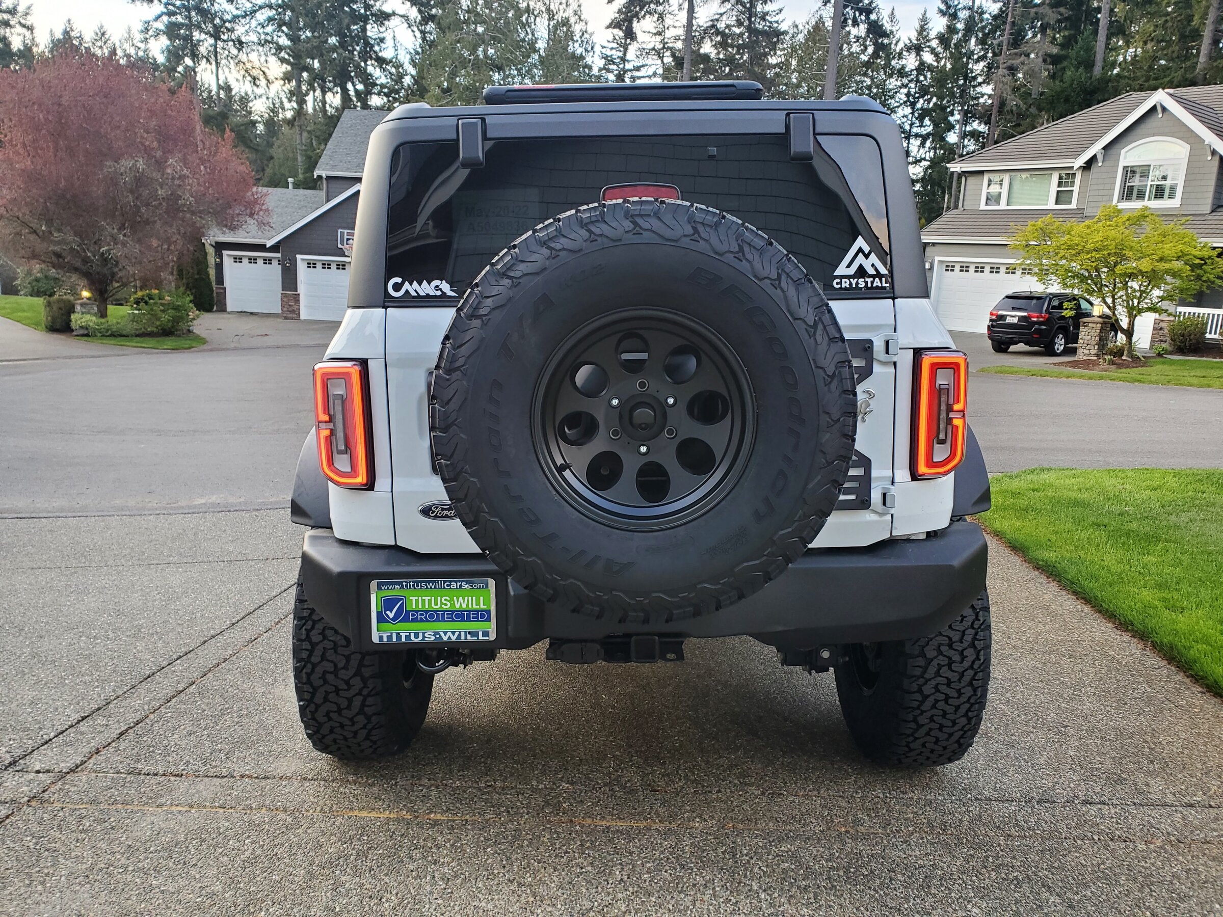 Ford Bronco Sasquatch fender flares before and after 20220411_191706