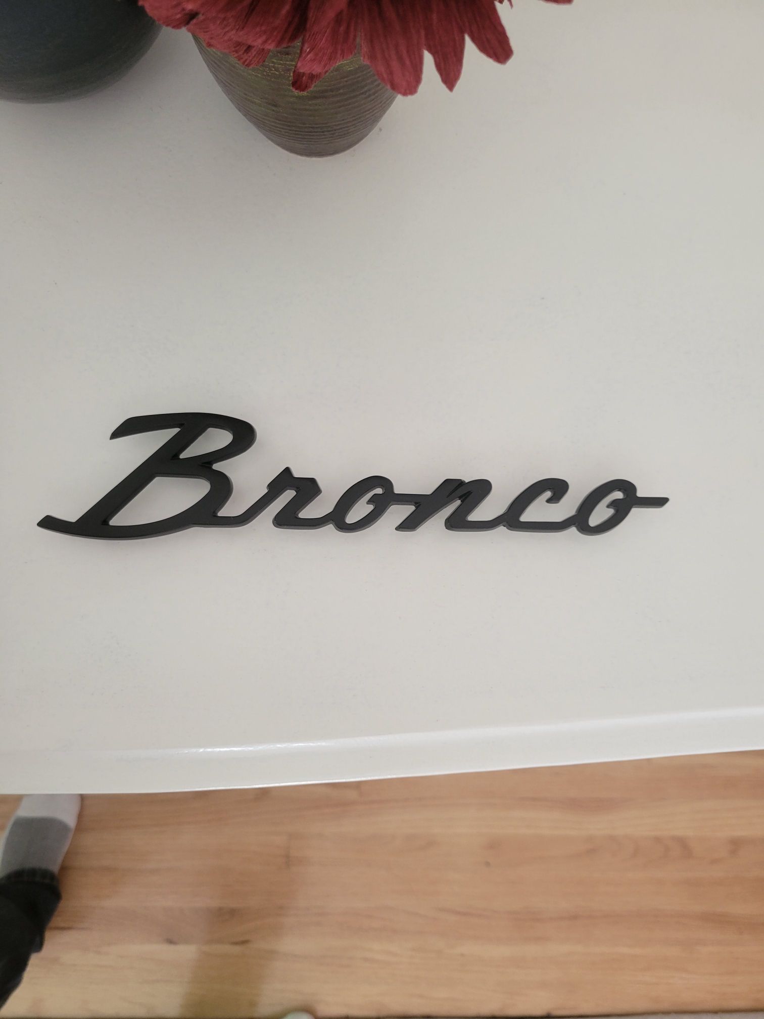 Ford Bronco Bronco script emblem installed 20220413_173045