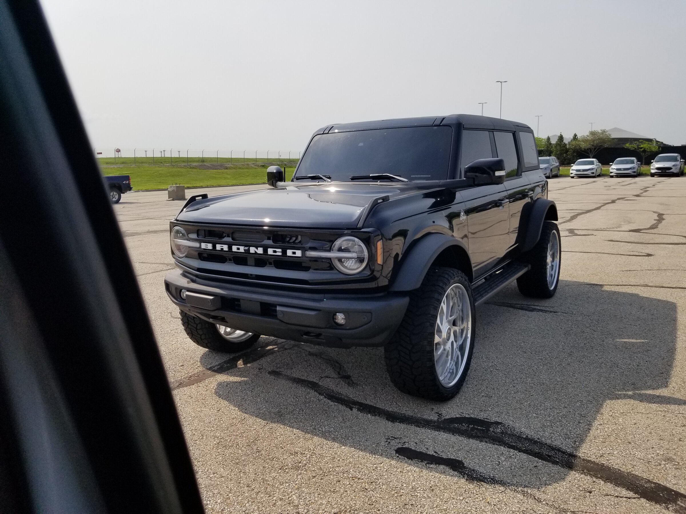 Bronco Murdered Out Bronco Parked in the Wild 20220517_173251