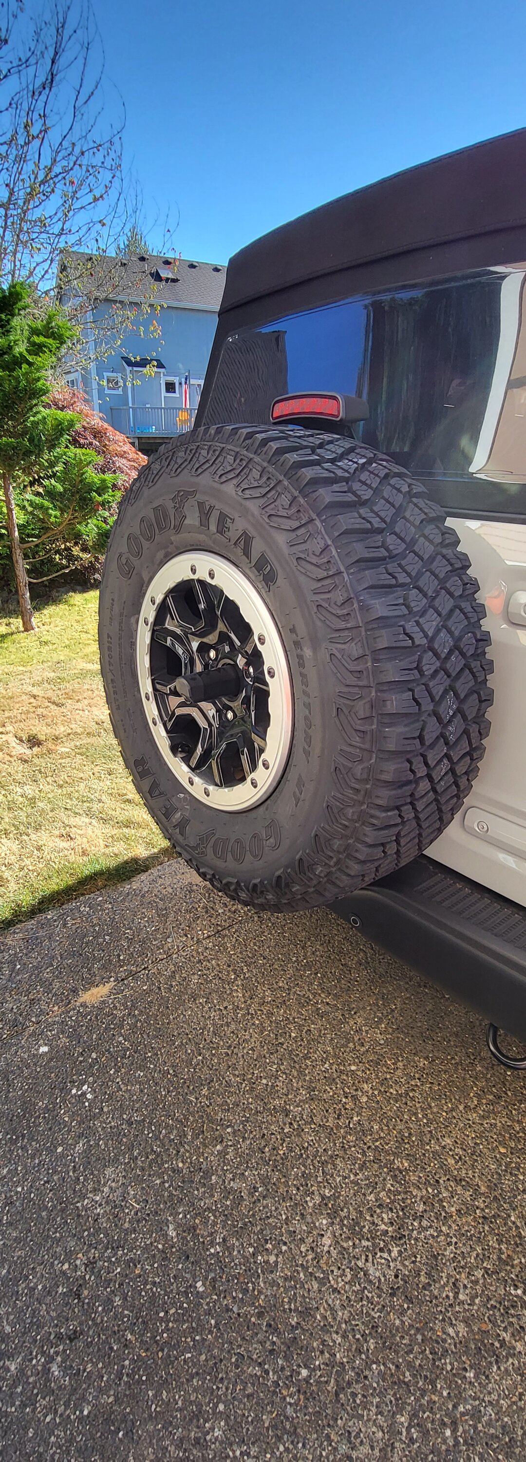 Ford Bronco Badlands Sas wheels/tires for sale 20220816_171259