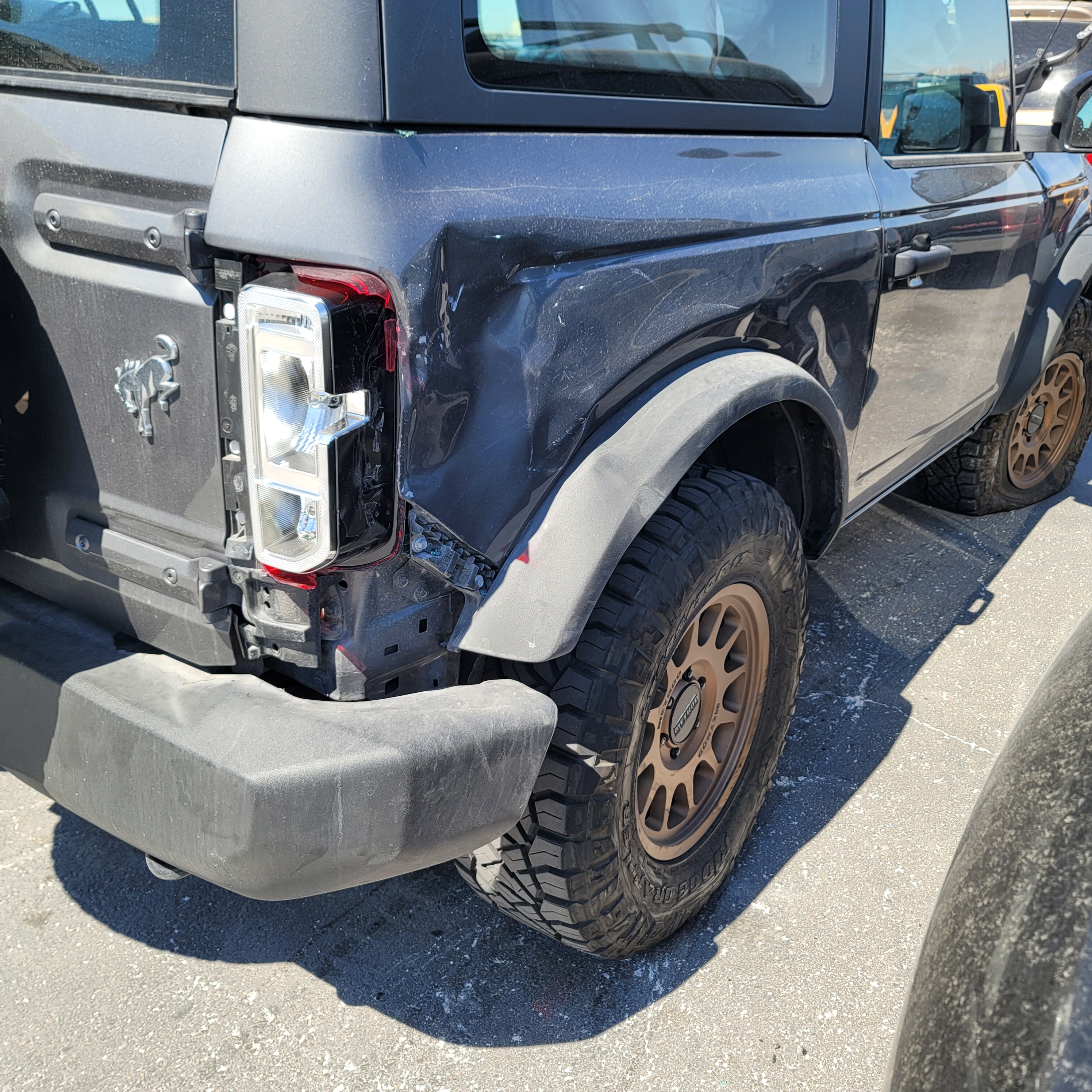 Ford Bronco Head on collision report - we walked away OK from our destroyed Bronco Badlands Sasquatch 20220906_125555