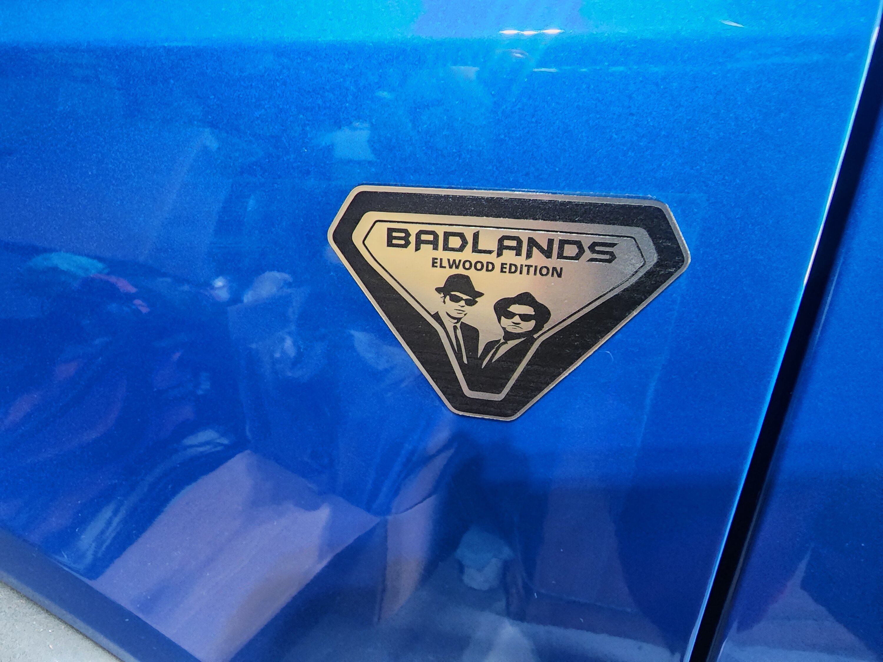 Ford Bronco VELOCITY BLUE Bronco Club 20220922_135140