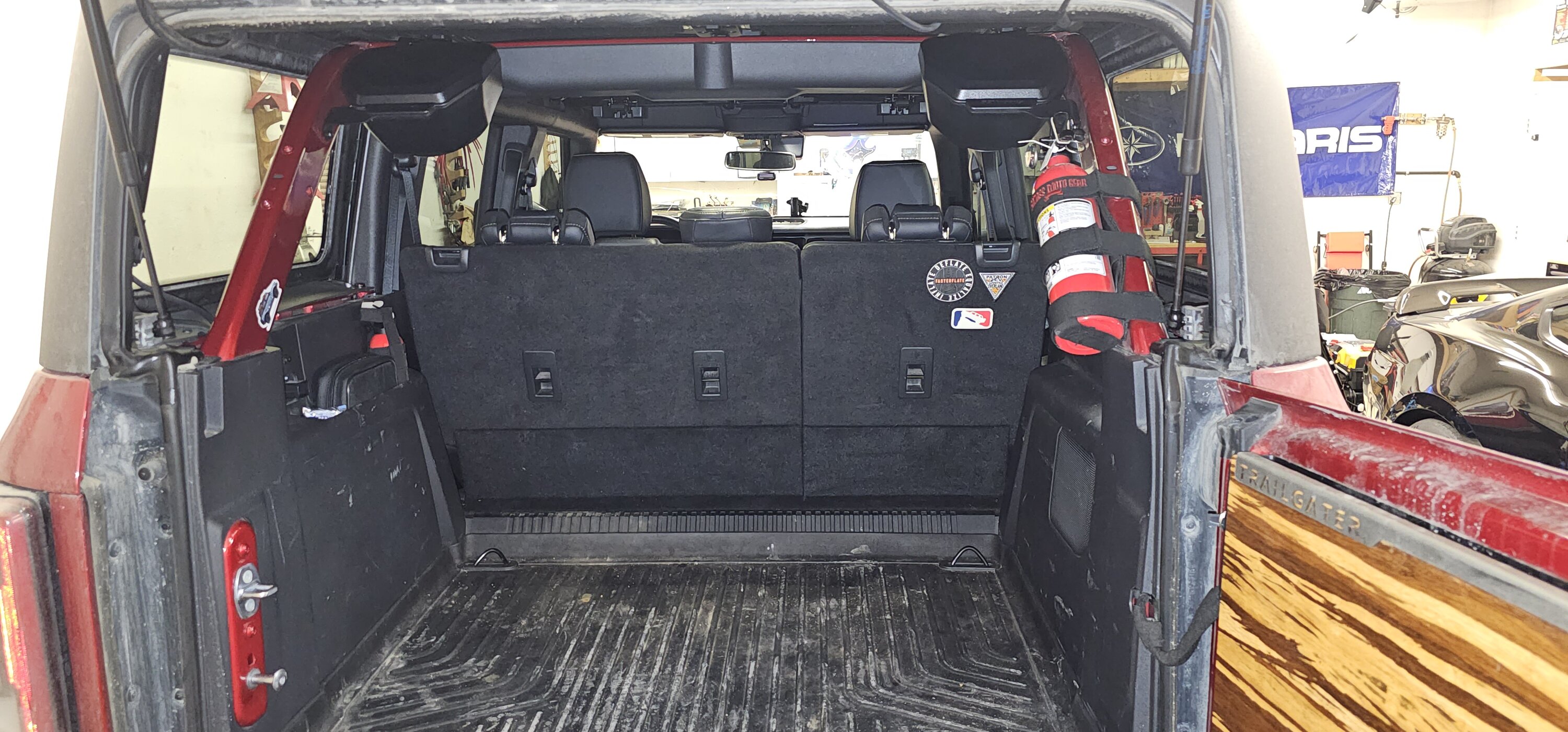 Ford Bronco Installed - SSV Works rear pods w/ Kicker speakers 20230217_102512