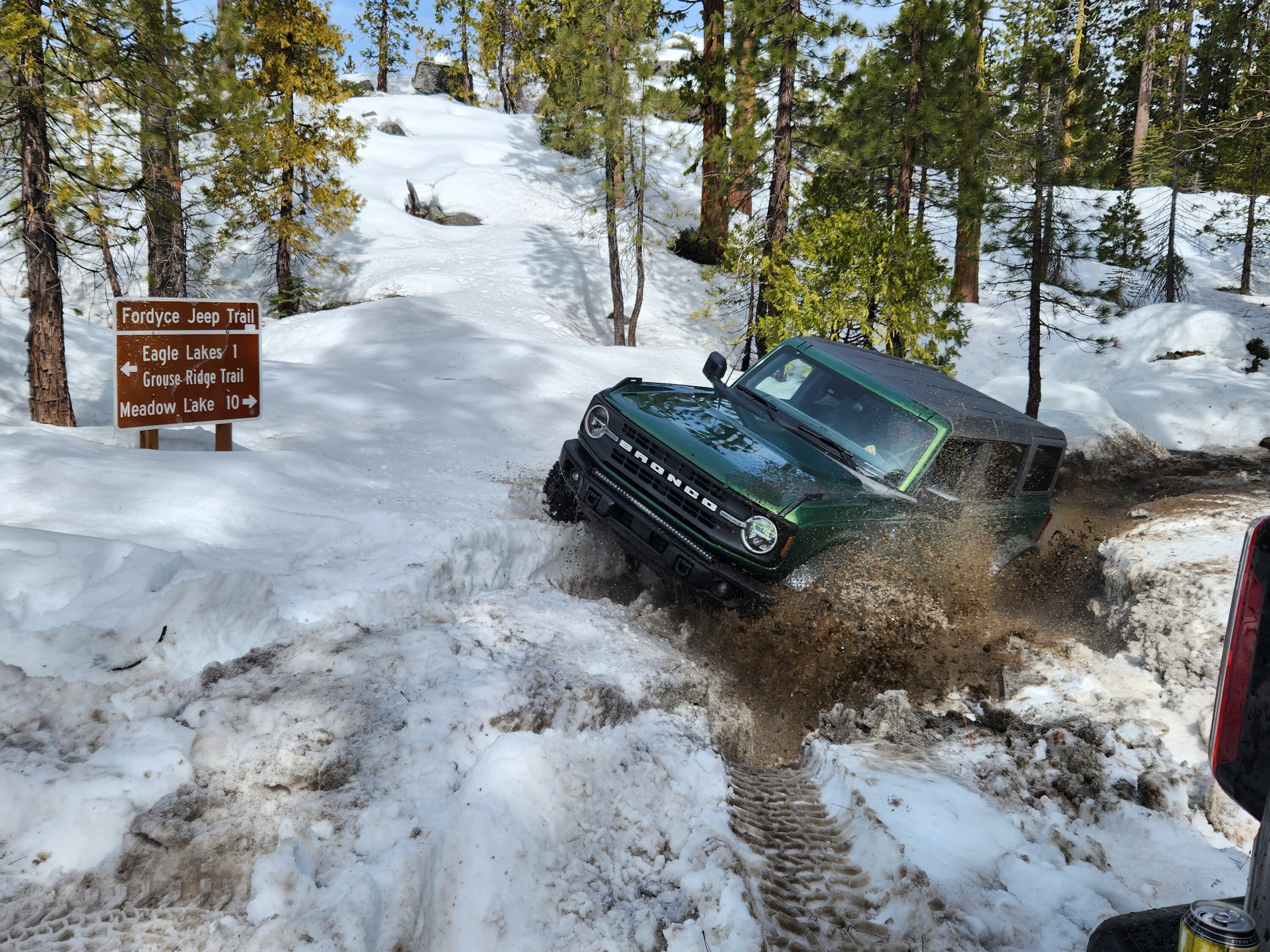 Ford Bronco Bronco Snow Day @ Eagle Lake, Fordyce Trails Sierra Nevada Mountains 20230219_121429