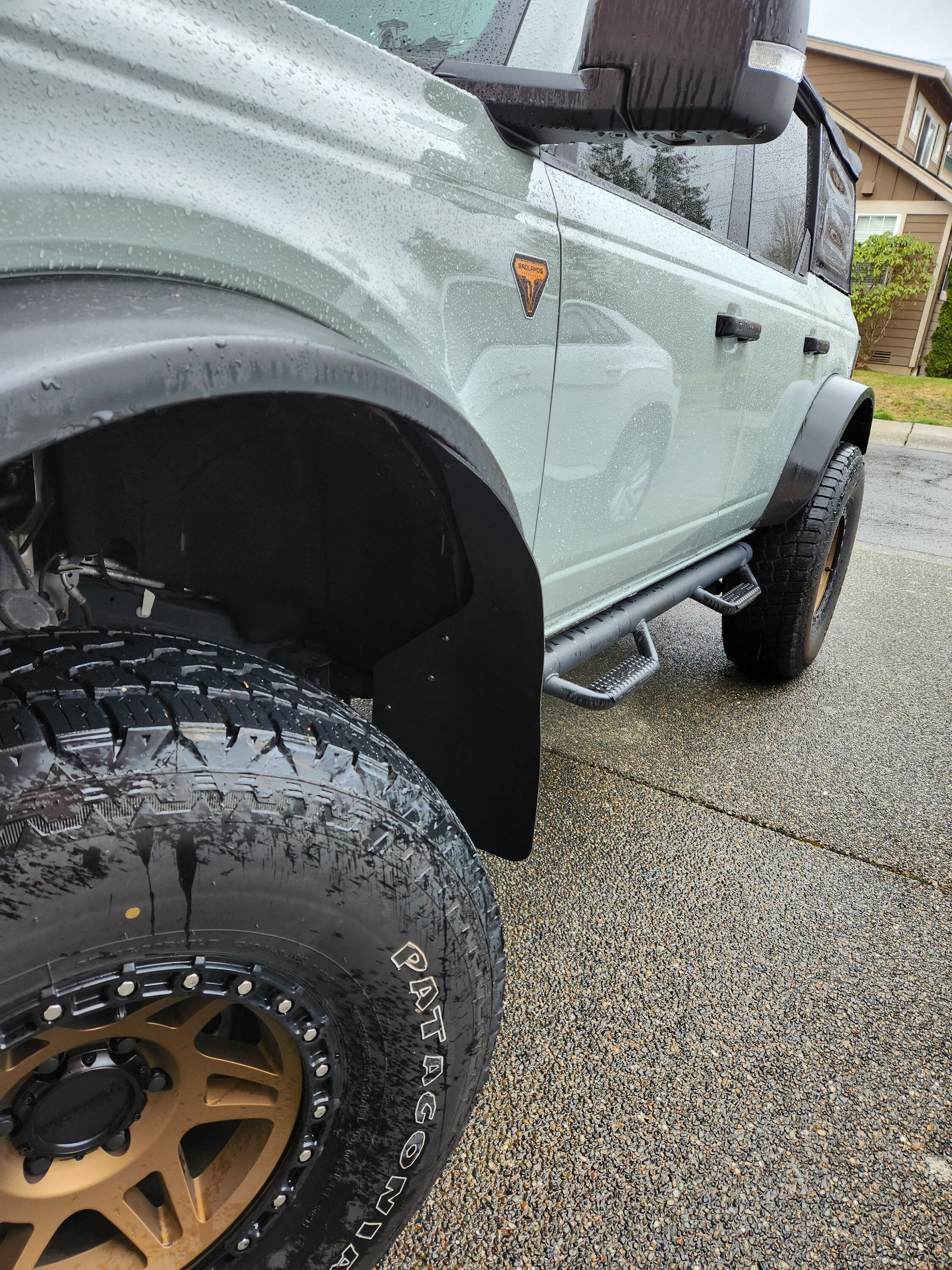 Ford Bronco I need mud flaps, whats everyone using? 20230331_164708