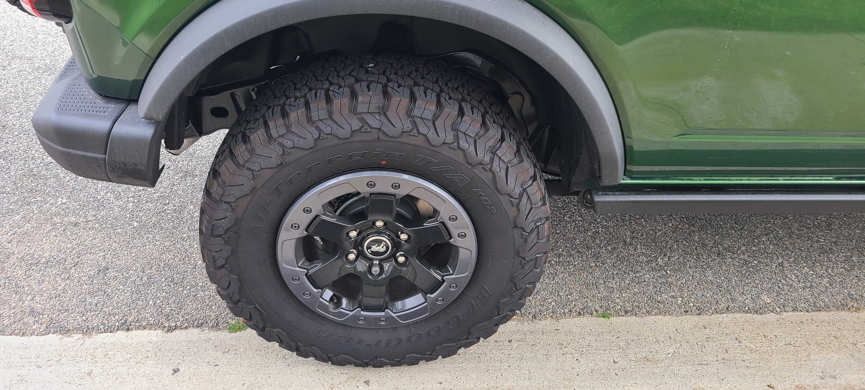 Ford Bronco Badlands Optional Wheels & Tires, Beadlock Capable - 33" BFG KO2 - $1200 20230614_083855