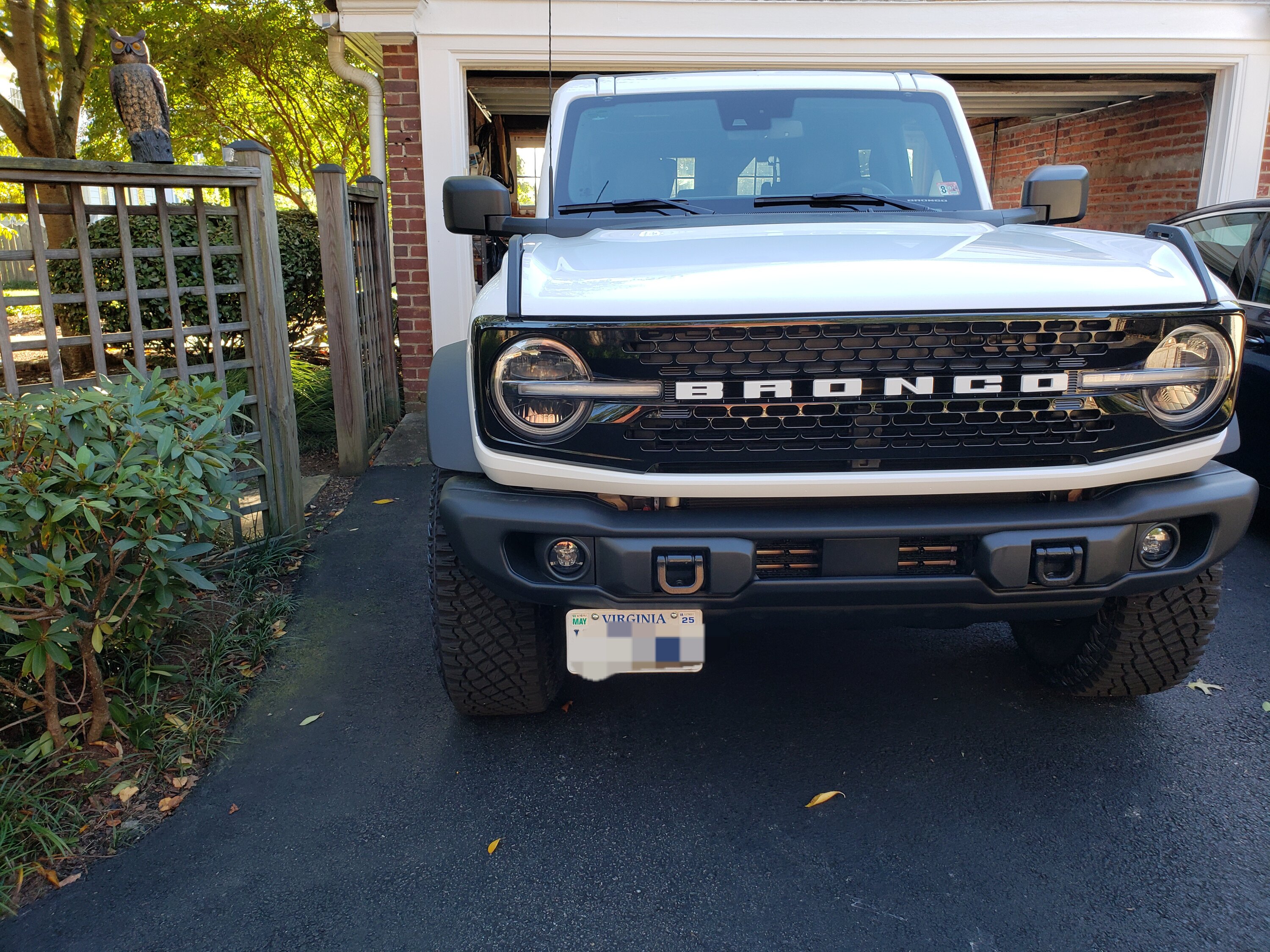 Ford Bronco Capable bumper license plate bracket options? 20230831_181647
