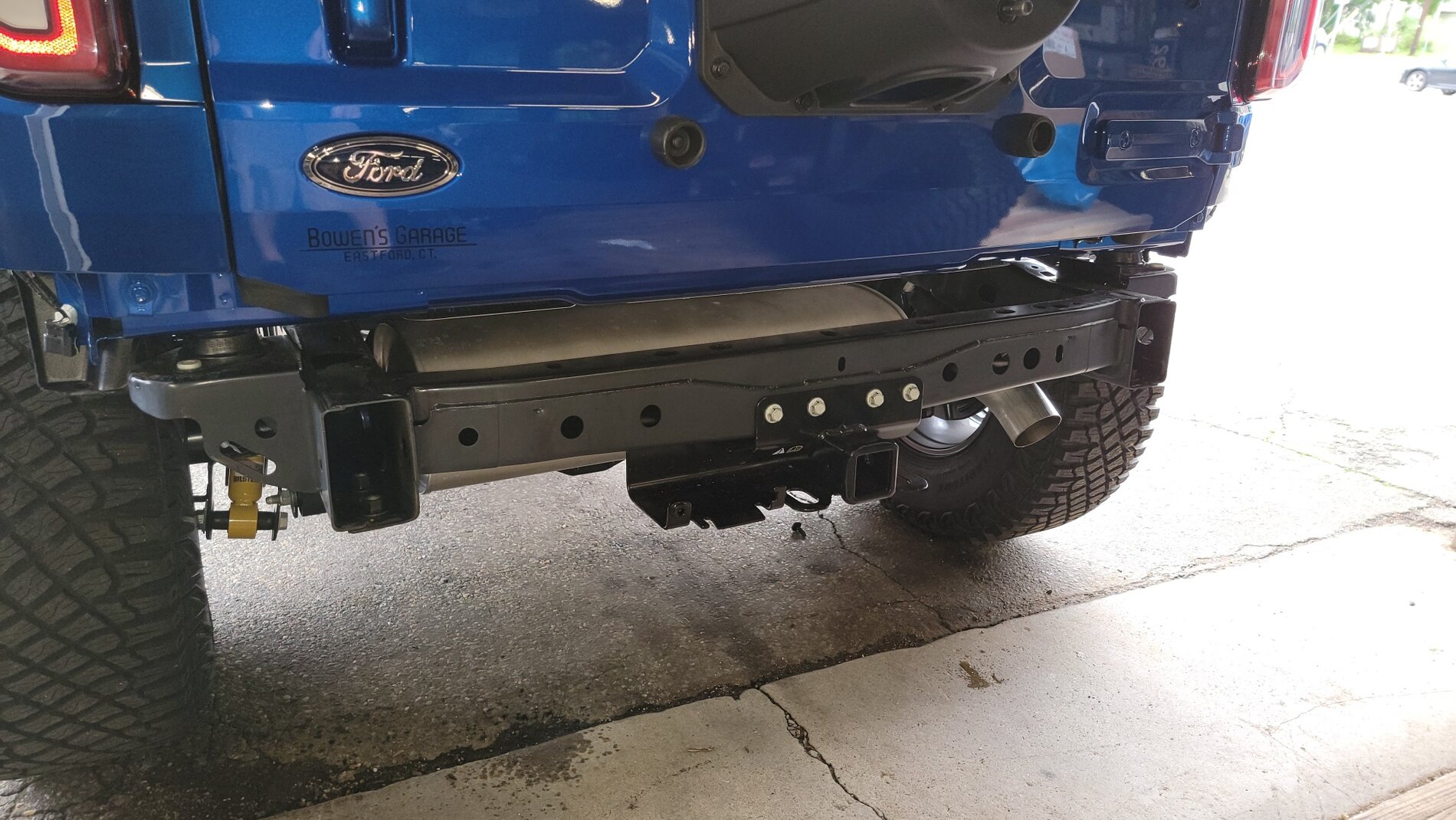 Ford Bronco Trailer hitch installation process courtesy of Juggernaut Performance 215409489_1856965767804103_6453103095889580779_n