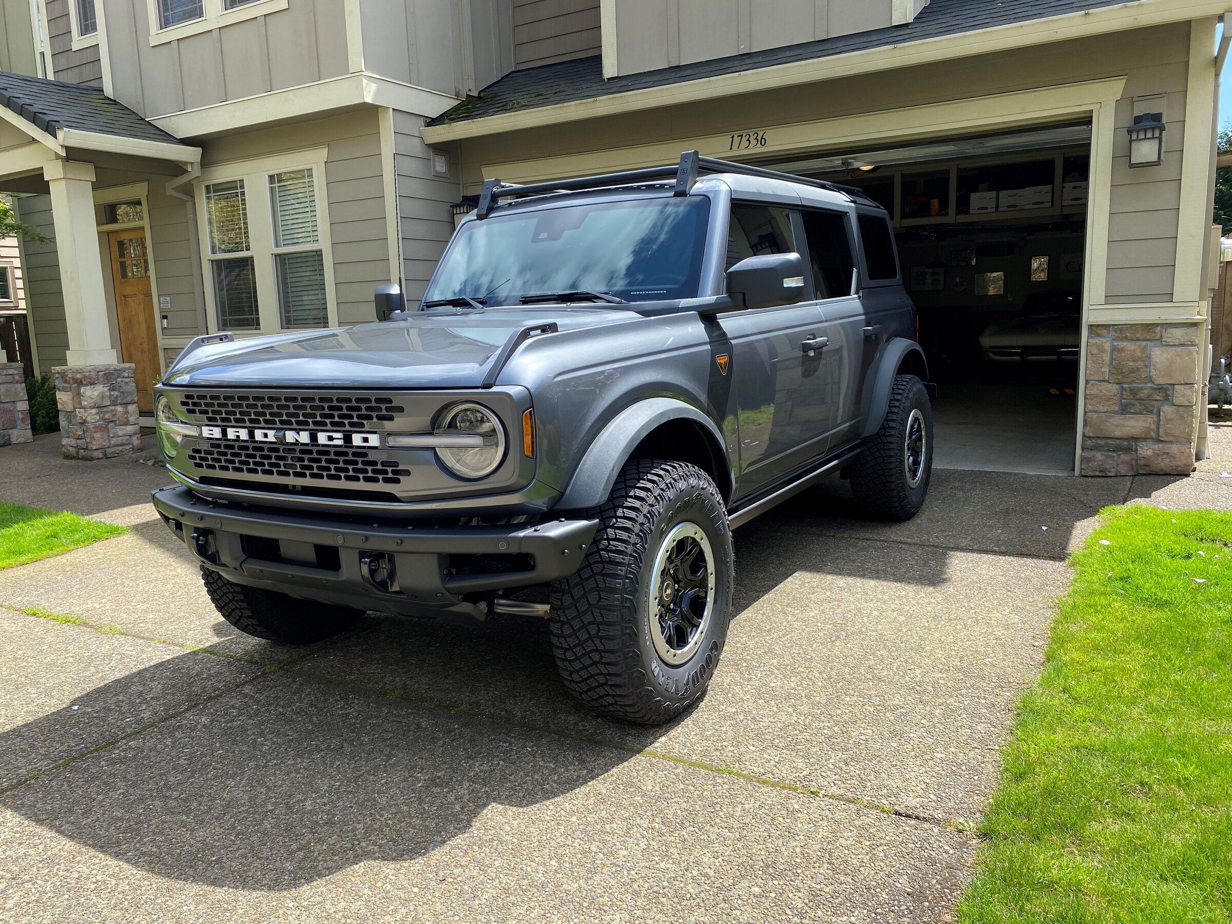 Ford Bronco Photo: Standard Flares Installed on a Sasquatch 2222