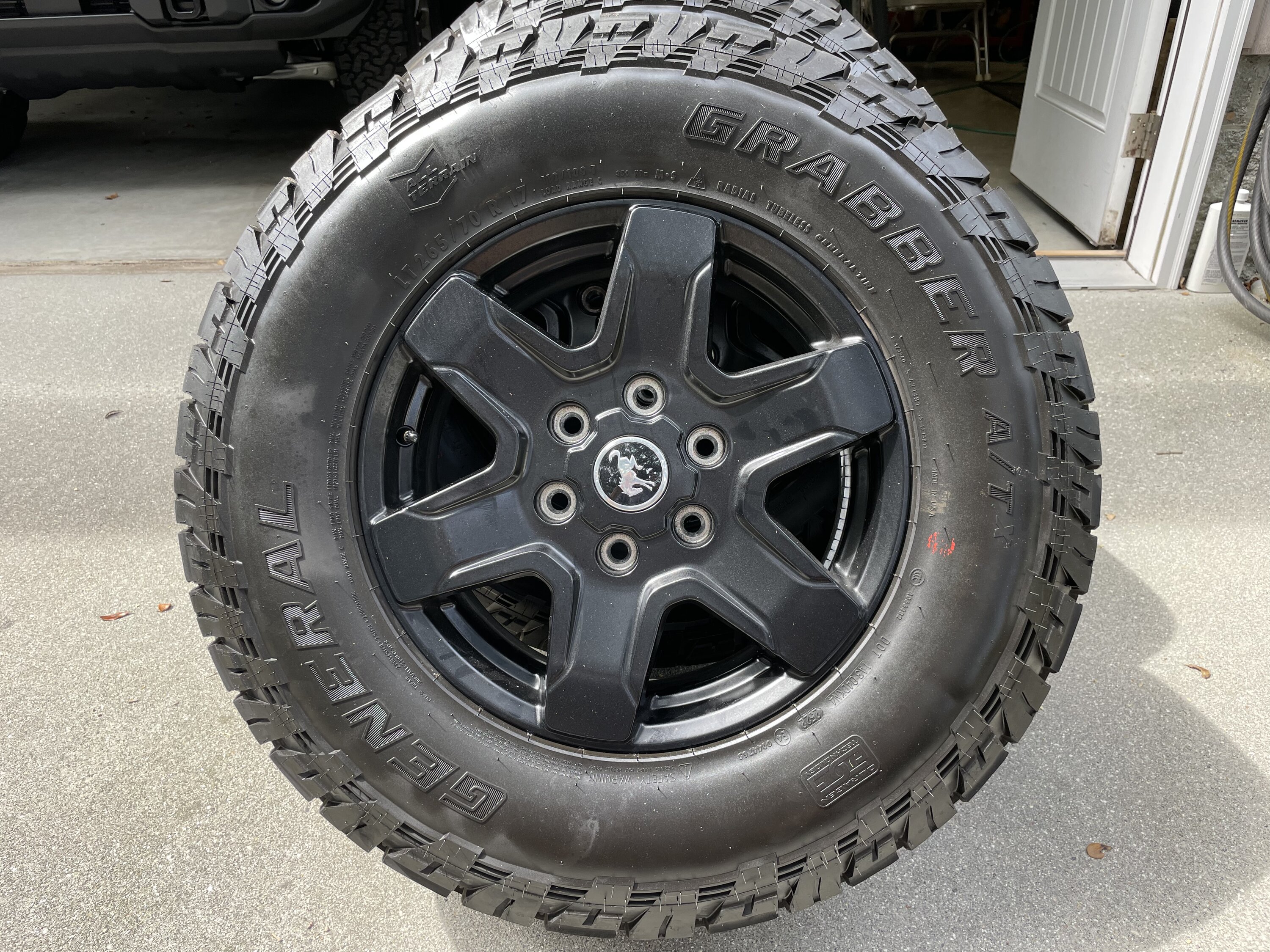 Ford Bronco SOLD Black Diamond 32” Tires and Rims 223648C0-E2F6-43A7-B387-9937B60C0637