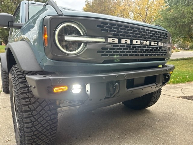 Ford Bronco Is this something anyone would like to see? Let us know... We have had a few people ask about these unique lights.. 227