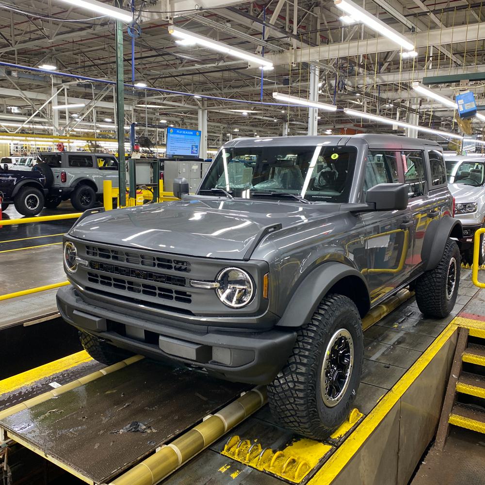 Ford Bronco Never got your assembly line photo?  Maybe someone has a match! 26EEC849-ACE2-437F-B499-72087B6DB33E