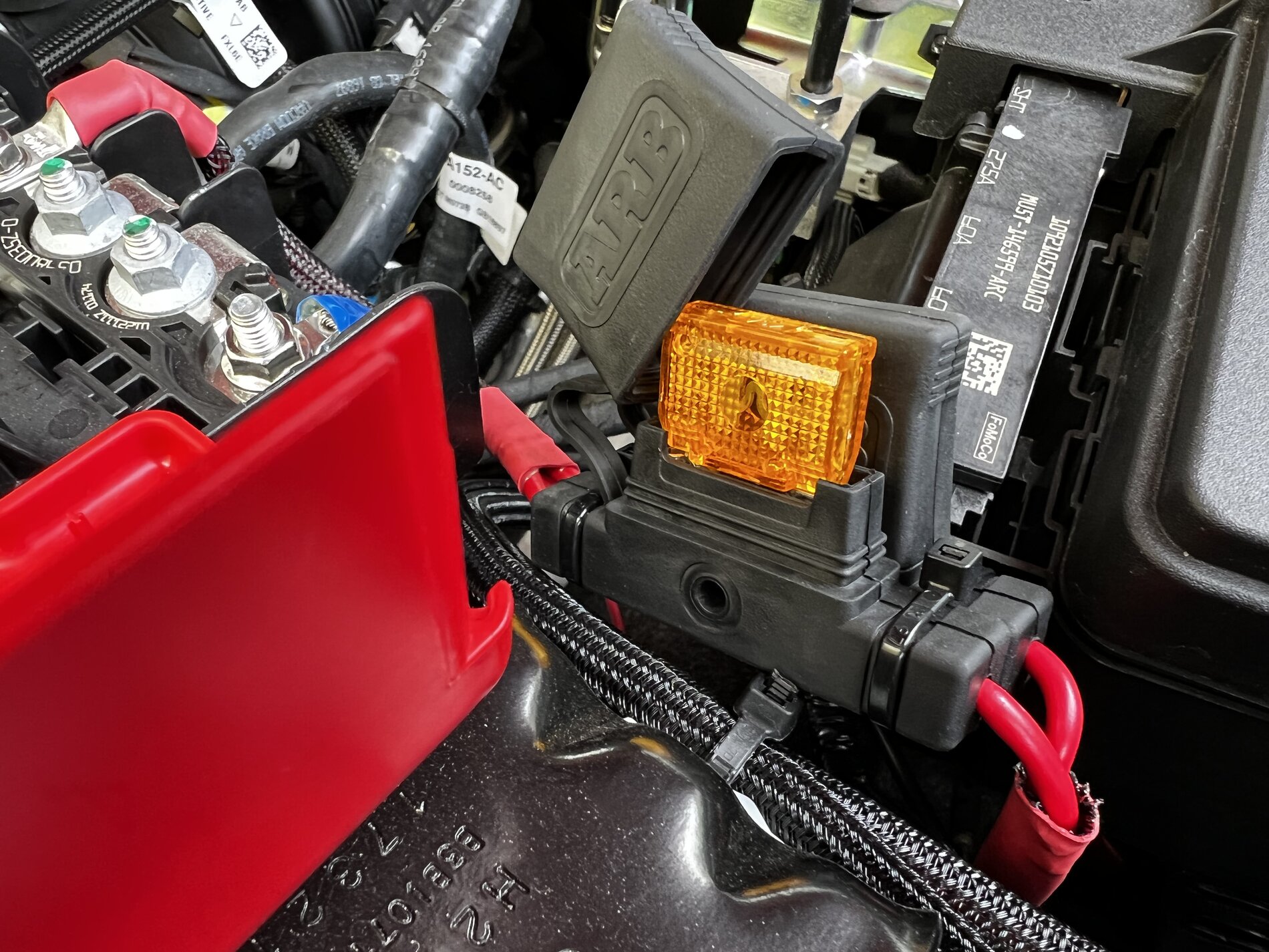 Ford Bronco Hardmounted ARB dual compressor with quick connect port installed 28494F82-381F-4315-9E2B-248B642E6A62