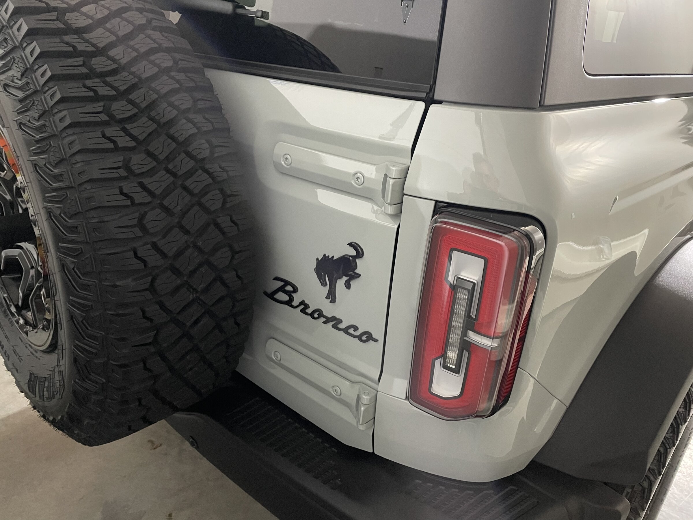 Ford Bronco Bronco script emblem on the trunk? 2BE4D5C2-8E0D-42CC-B7B0-AB060886F1DA