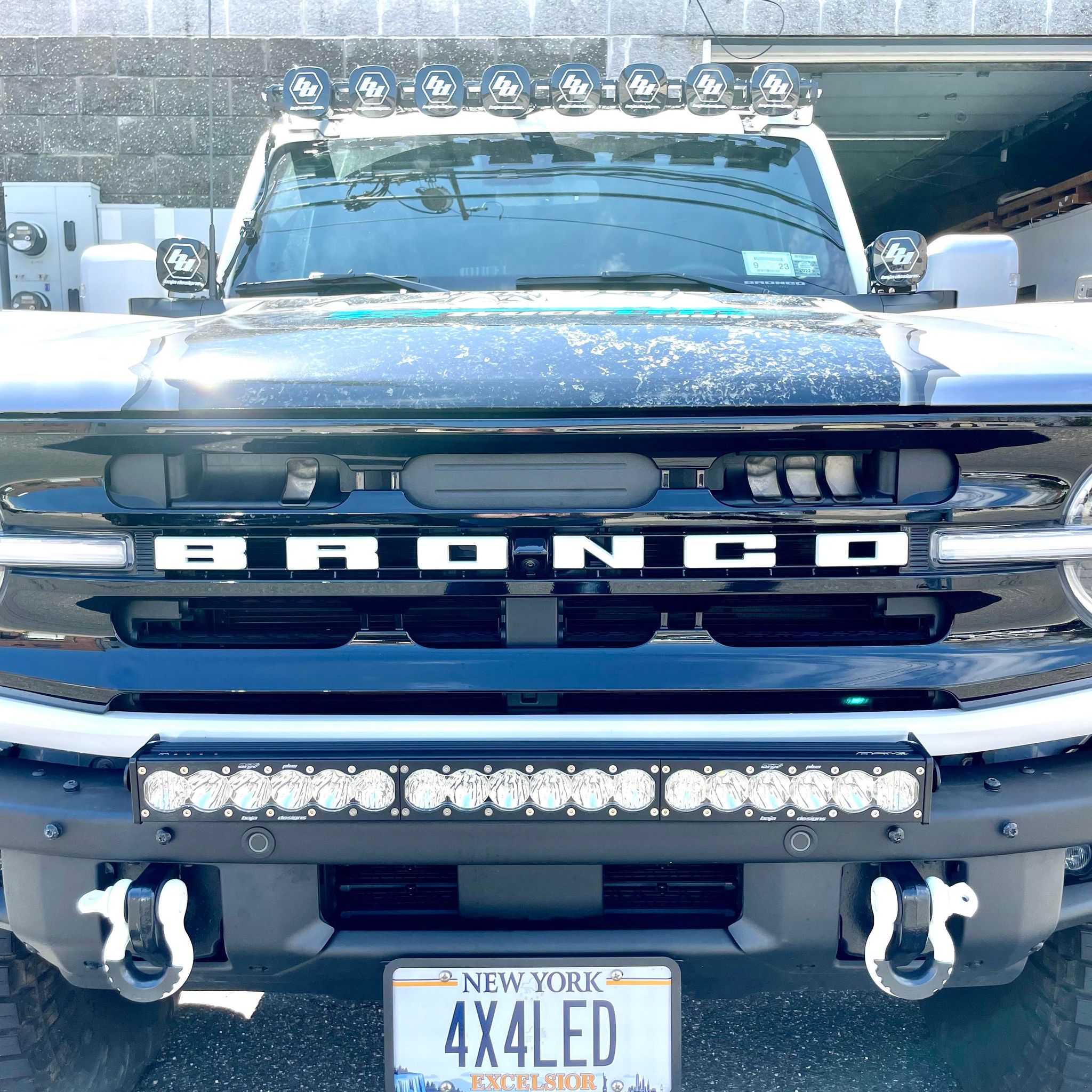 Ford Bronco Now Available: KR Off-Road 30" - 42" Light bar Mount 32-2002 #3