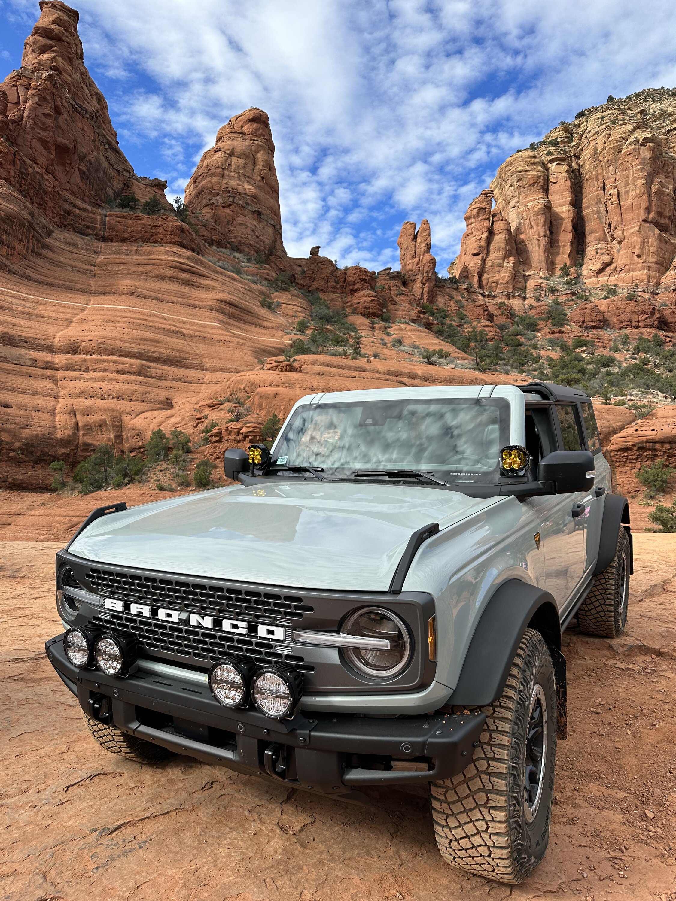 Ford Bronco Let's see your favorite Bronco picture of 2022 📸 35A8073F-7A80-4B13-894B-3EDF28B3A864